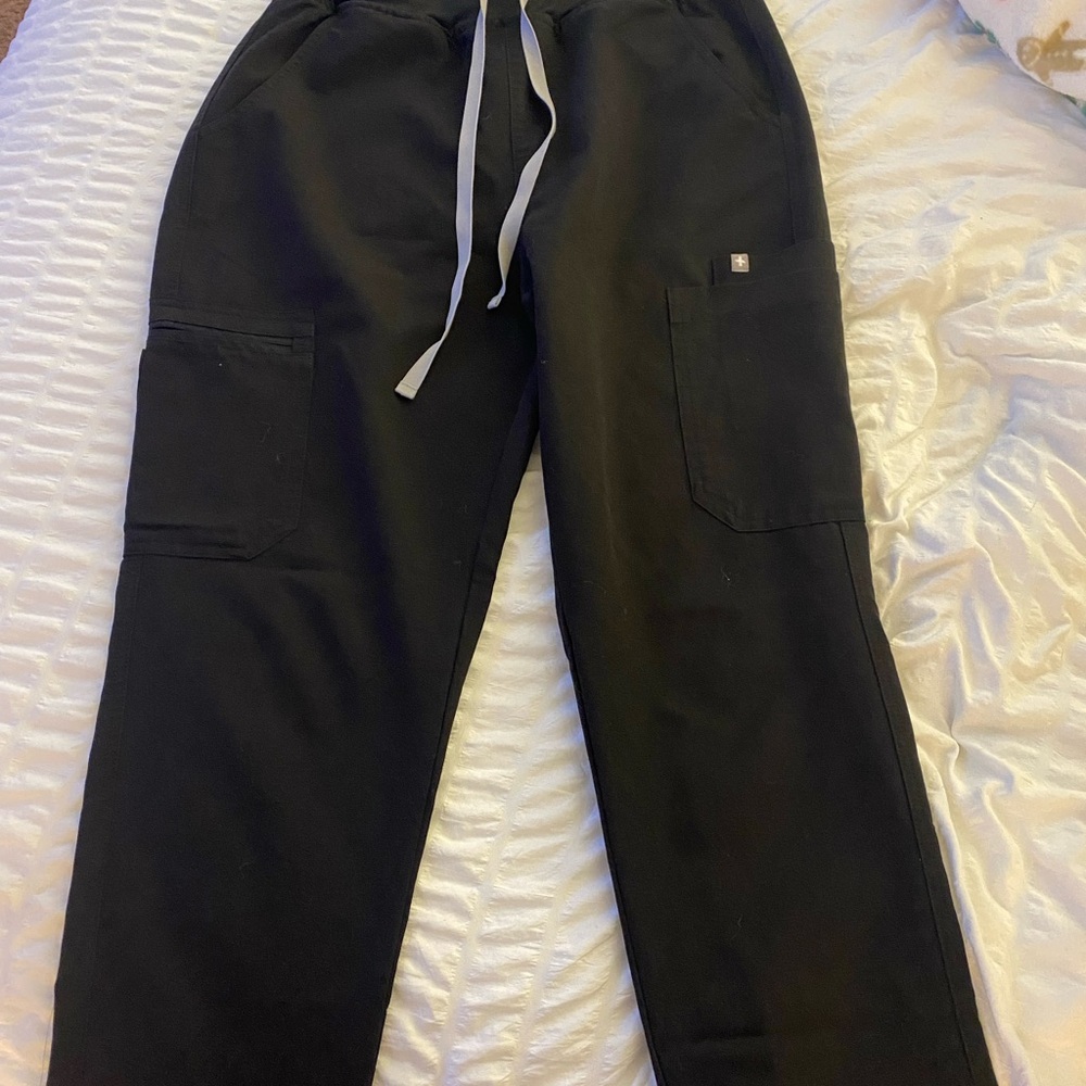 Figs Women’s Scrub Pants